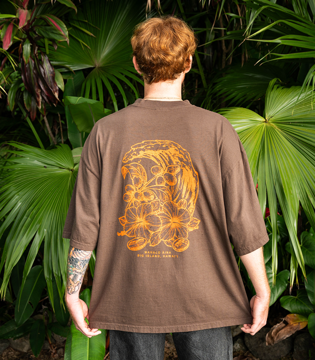 Hibiscus Coffee Wave Tee